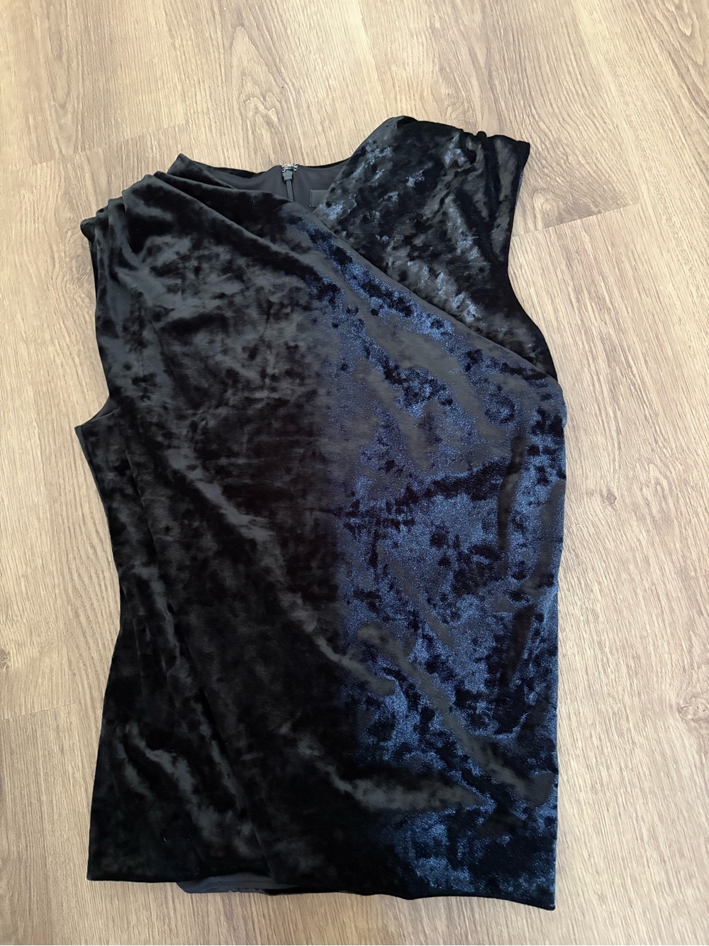 White House Black Market Black Velvet Sleeveless Top Medium